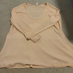 Super cute with jeans!